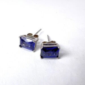 Tanzanite‎ Stud Earrings Sterling Silver 925 8mm x 5mm Classic Emerald Cut